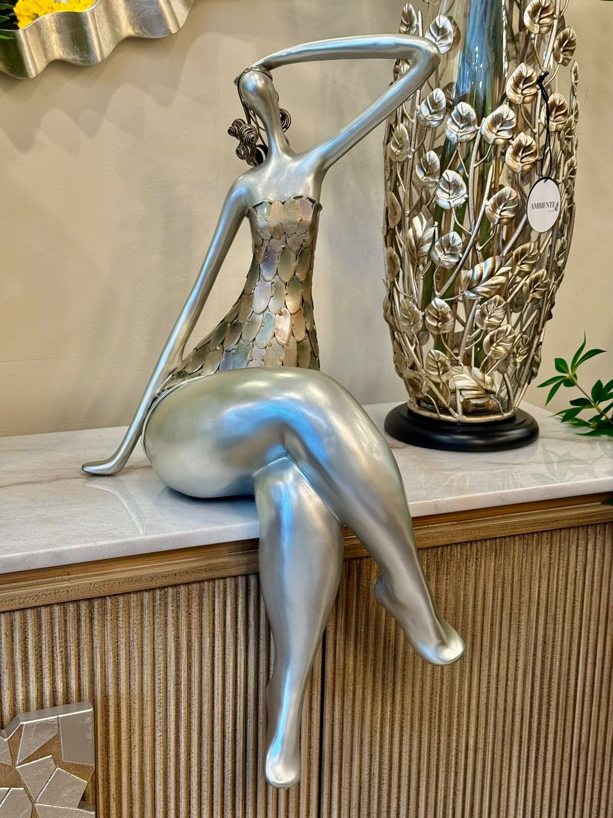 Escultura Gorda para recibidoras