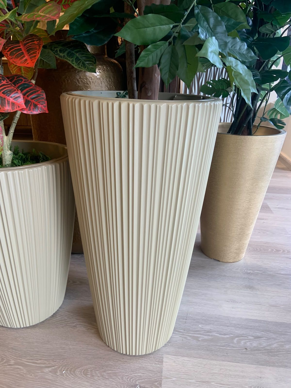 Pote decorativo alto Beige